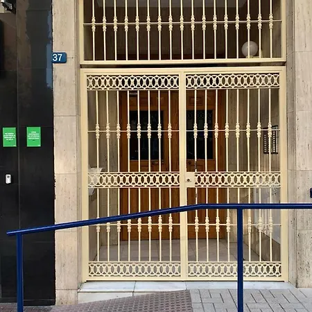 Ana's Parking Gratuito Lejlighed